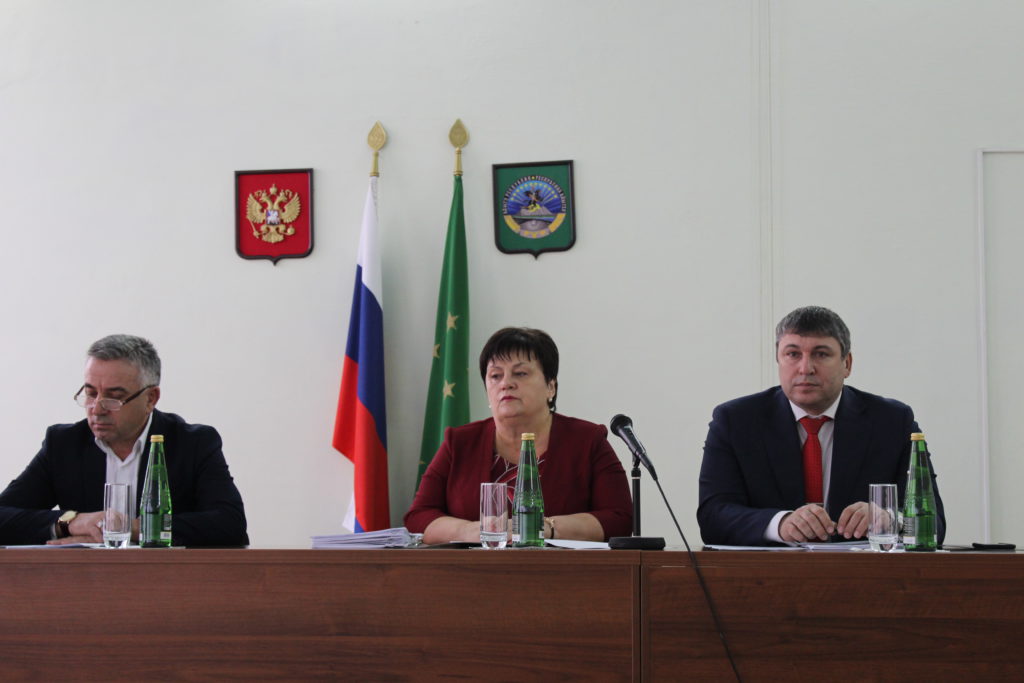 Сессия районного совета народных депутатов
