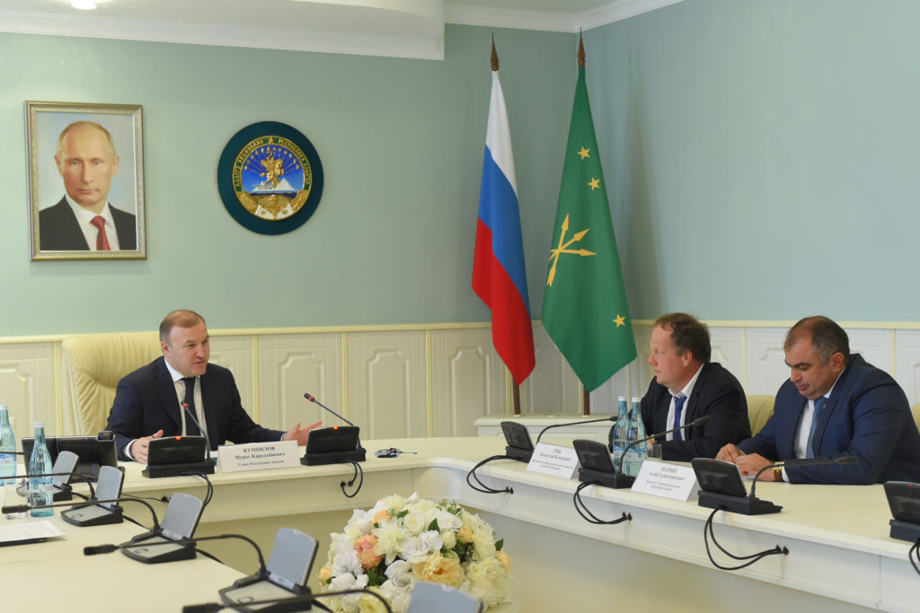 Мурат Кумпилов провел встречу с вице-президентом Федеральной палаты адвокатов России