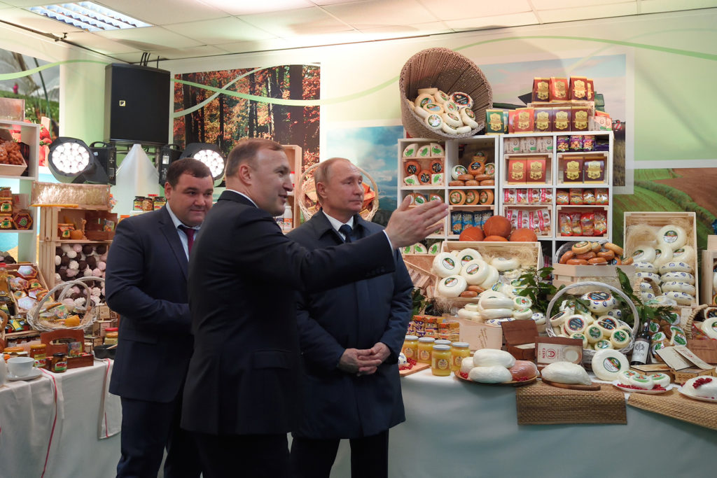 Президент России ознакомился с достижениями агропромышленного комплекса Адыгеи