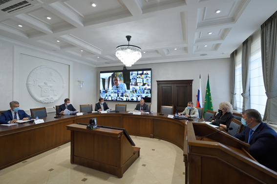 Мурат Кумпилов провёл координационное совещание по обеспечению правопорядка в РА