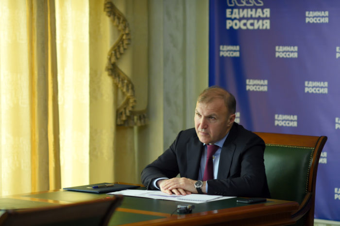 Глава Адыгеи принял участие в совещании с председателем партии «Единая Россия»