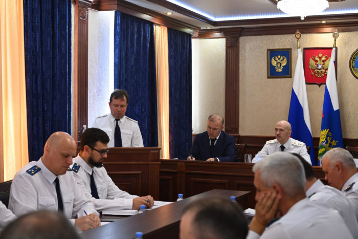 Мурат Кумпилов принял участие в заседании коллегии прокуратуры РА