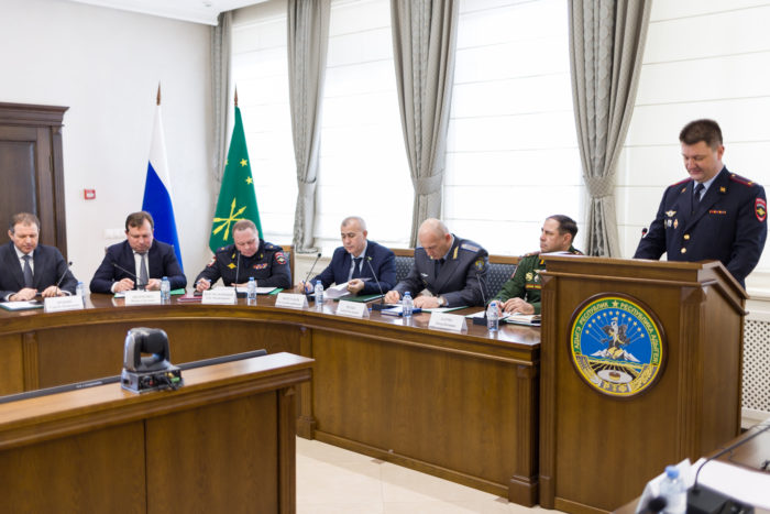 Мурат Кумпилов поставил задачи по обеспечению безопасности дорожного движения