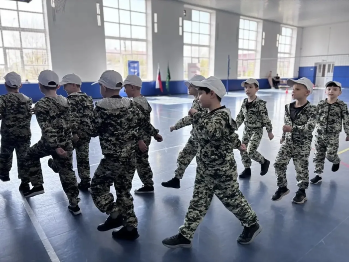 На базе гимназии прошёл муниципальный этап военно-патриотической игры «Зарница 2.0» среди представителей младшей возрастной категории