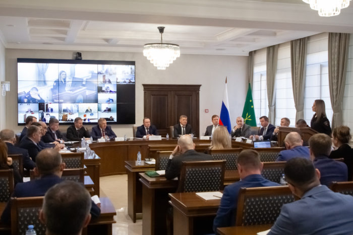 На заседании региональной антинаркотической комиссии обсуждено повышение эффективности противодействия незаконному обороту наркотиков
