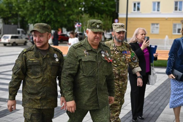 Глава Адыгеи: Поддержка воинов, помощь их семьям — наш безусловный приоритет